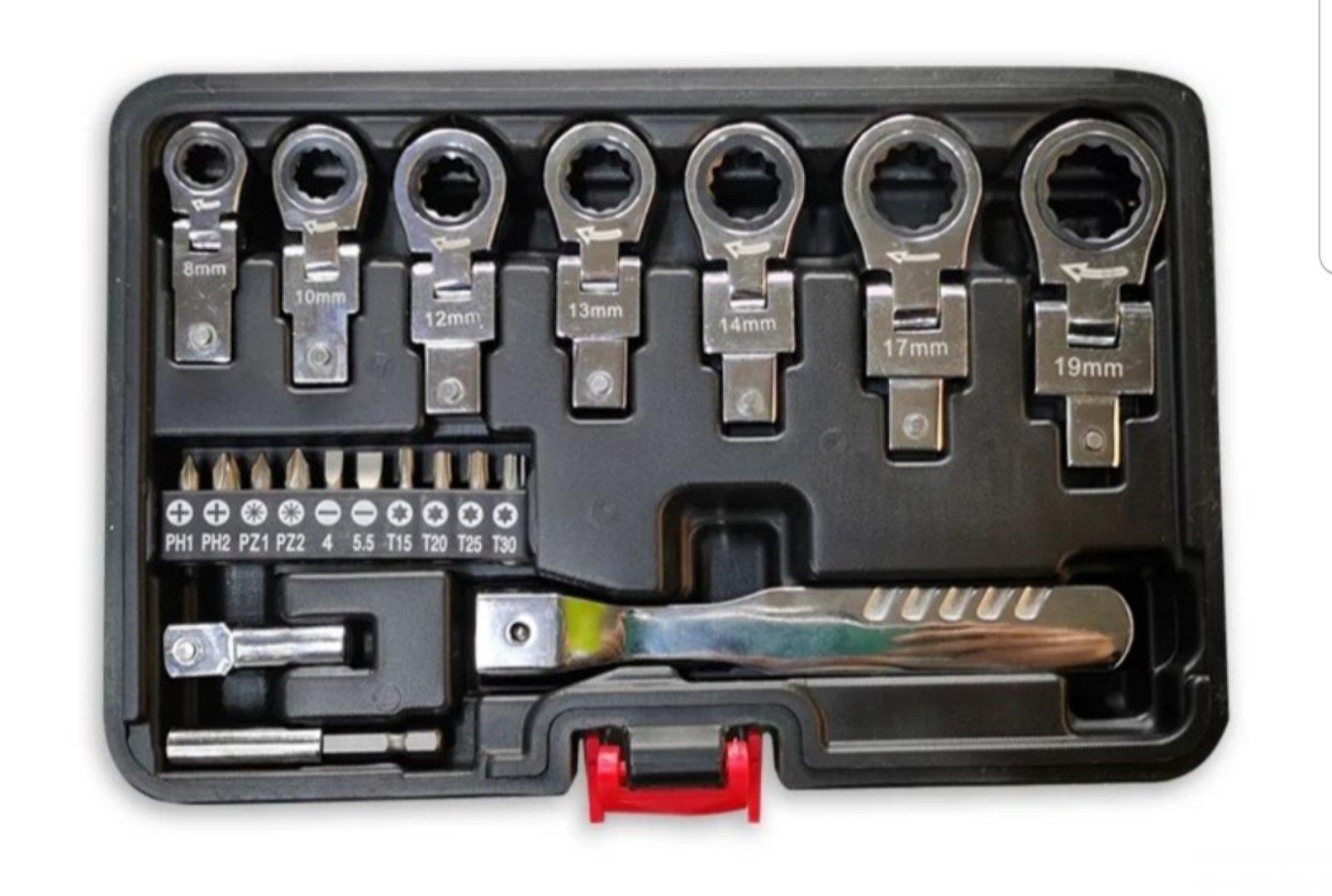 112149922_60494b53952152-12853186IMG-79f620346d7