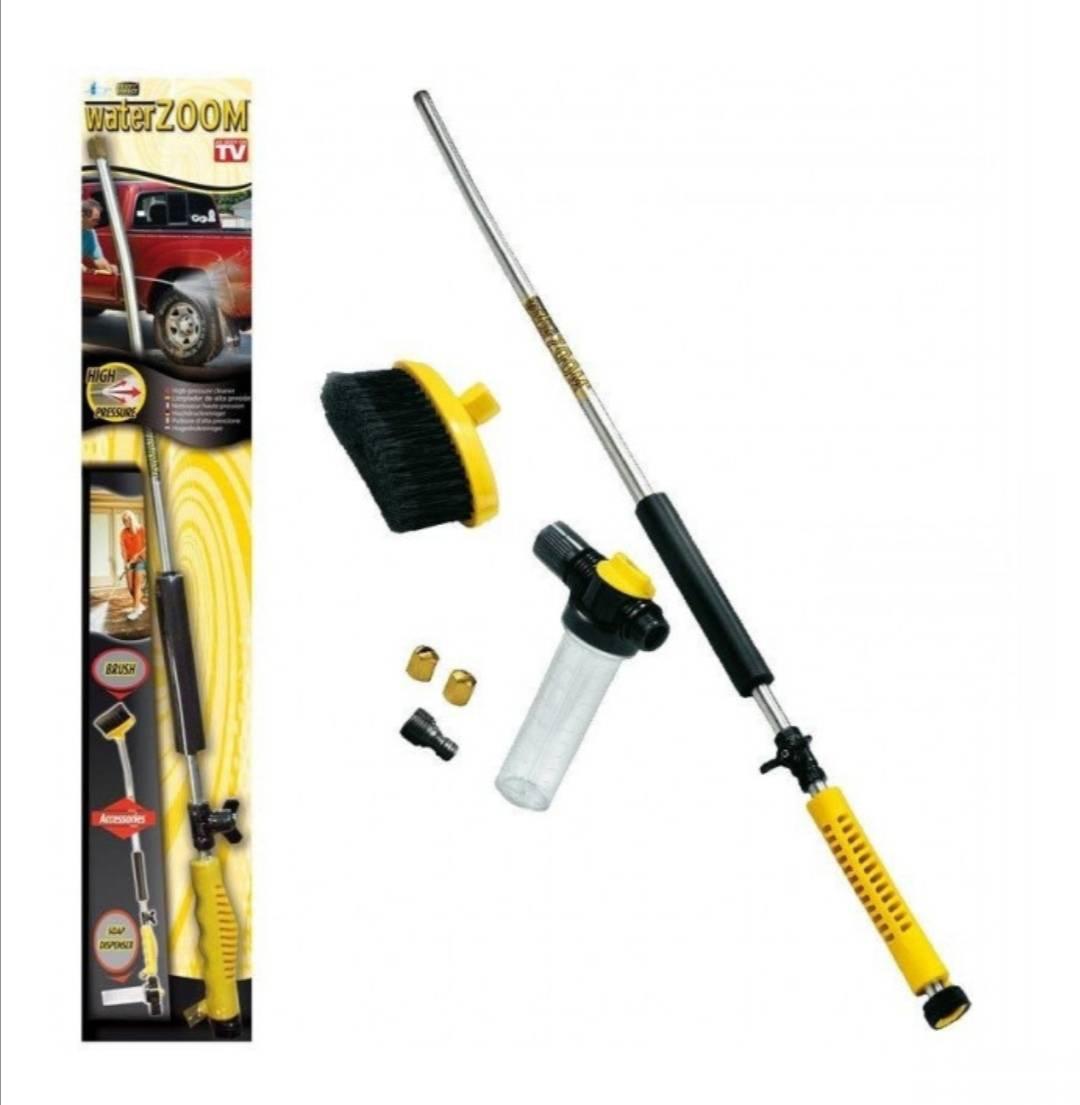 112306013_604cade5a10c47-961155291615637984197