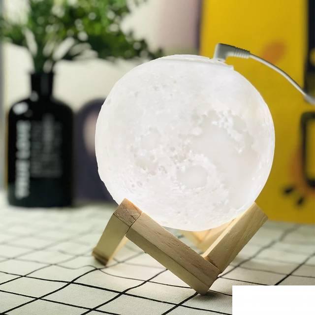 114461243_607739e8d0aae0-600386311618426296996