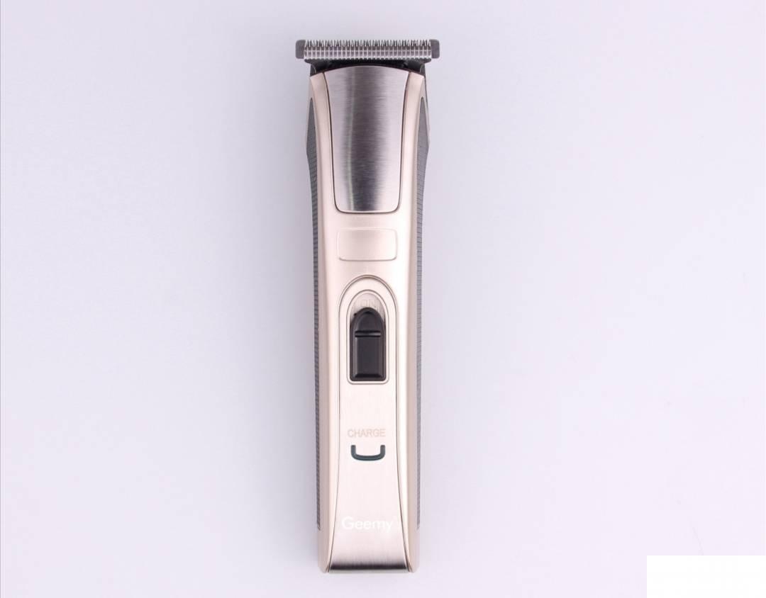 122833064_613aed8342cbd9-207834481631251821065