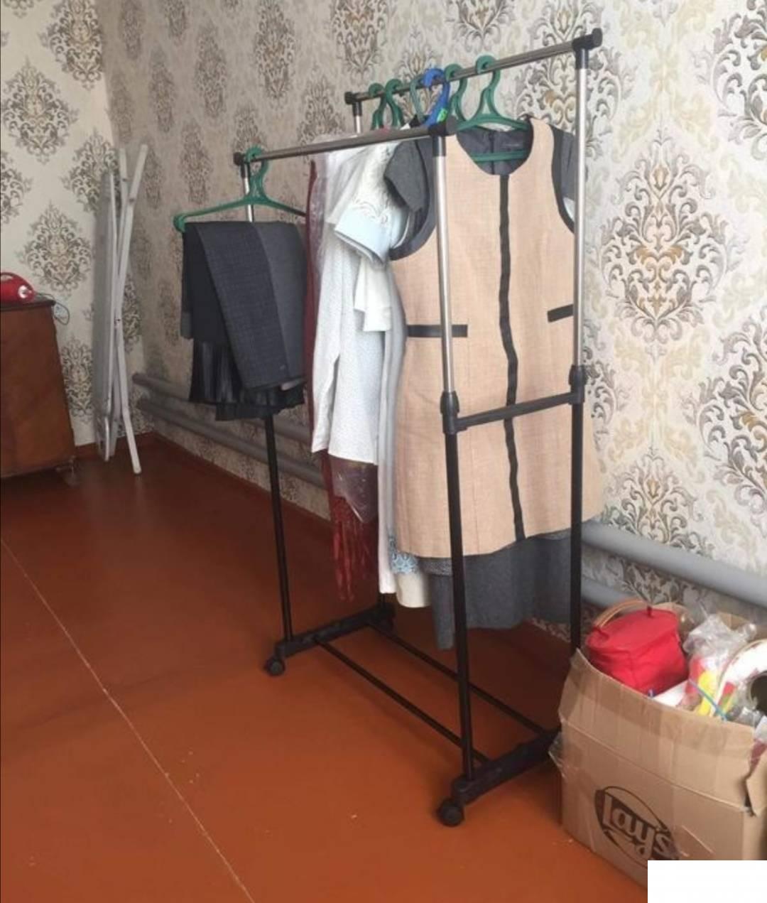 131242029_61f3a579d26477-081534141643357486558