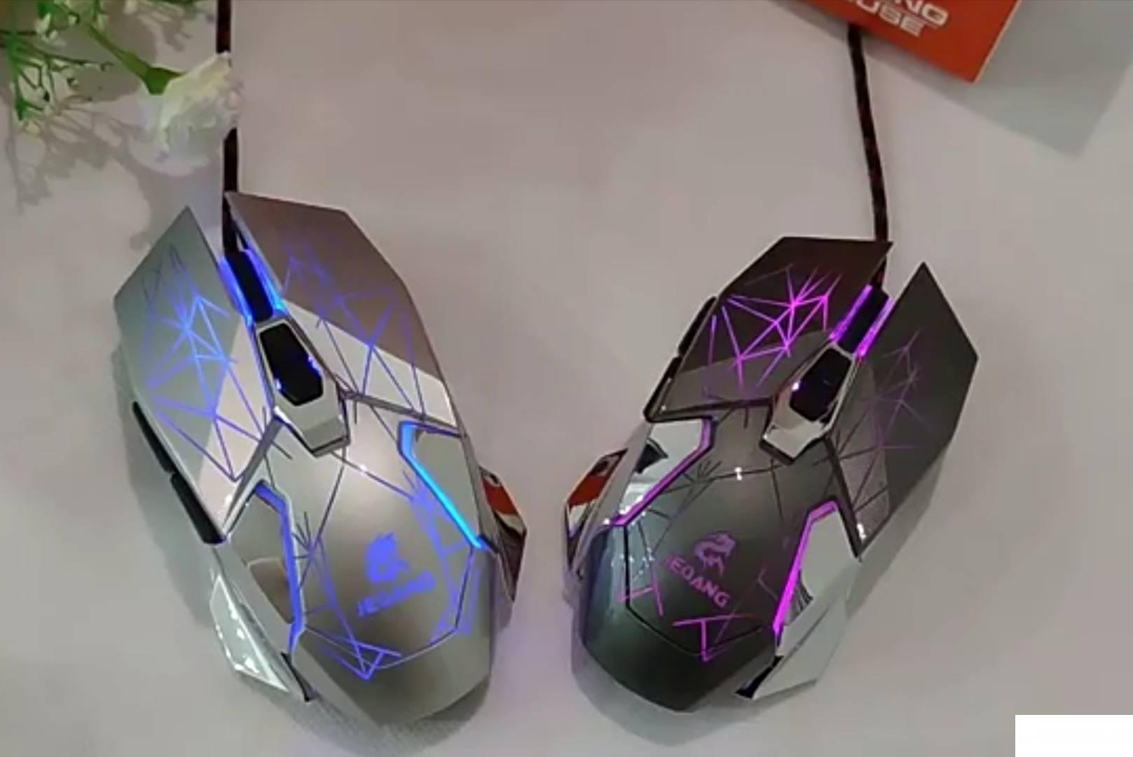 131546225_61fa2fc48d7200-181515321643786167850