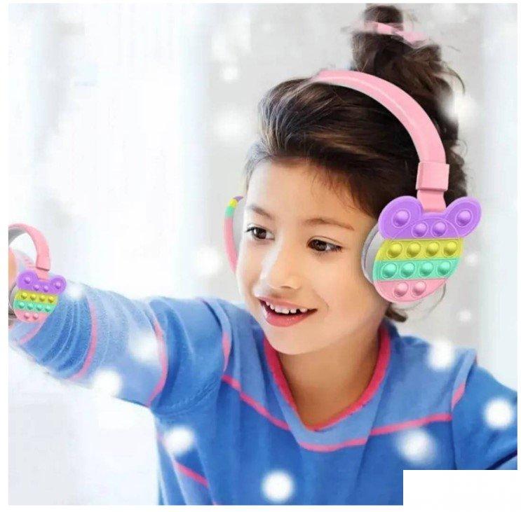 136538053_626ba56a273ae2-17163243popit-slusalice