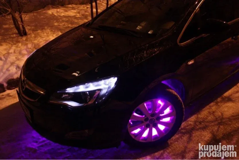 Led trake za auto ambijentalno svetlo za automobil - Led trake za auto ...