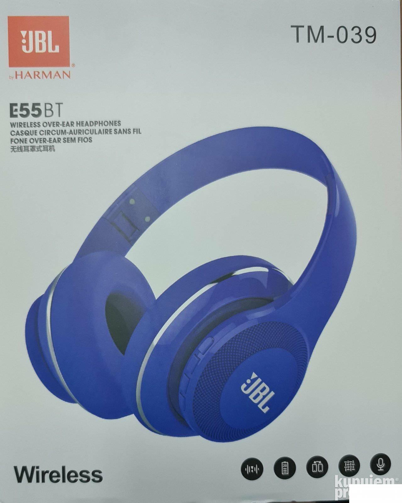 111318144_6038ca5f12cf97-030042281614334525502